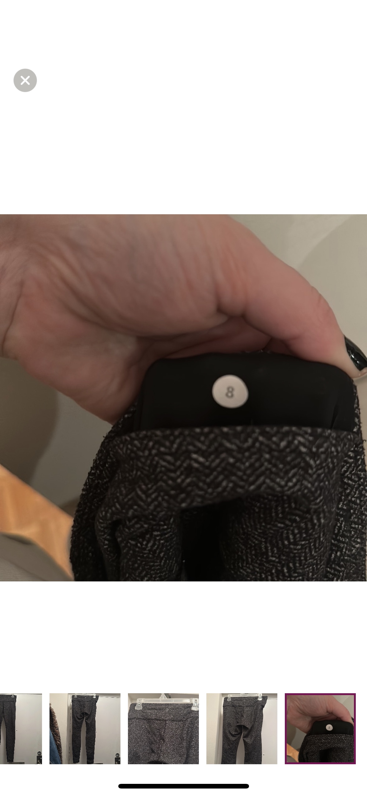 Full length Lululemon leggings size 8 image indicator(5)