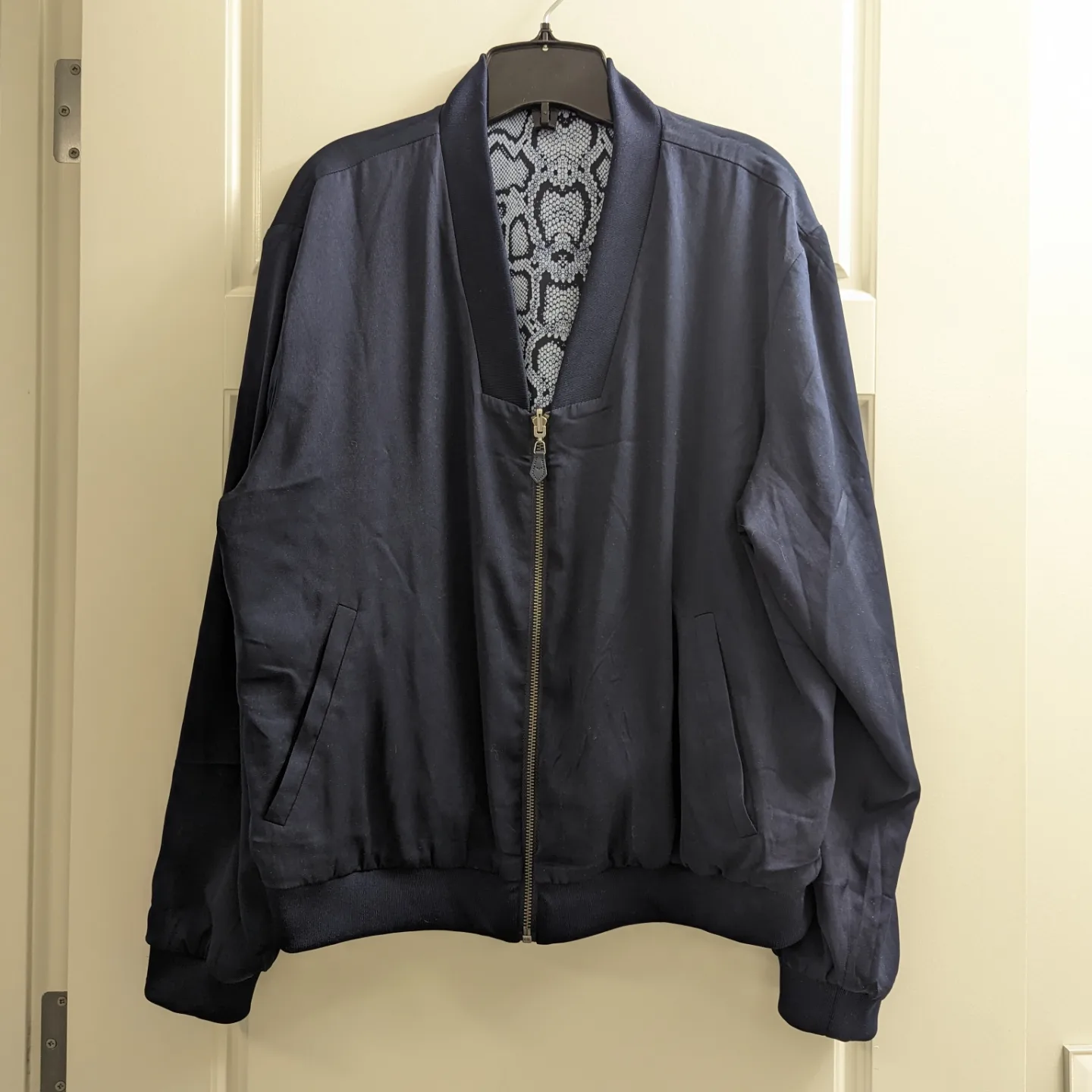 Stella & Dot Reversible Lightweight Bomber Jacket - photo 4