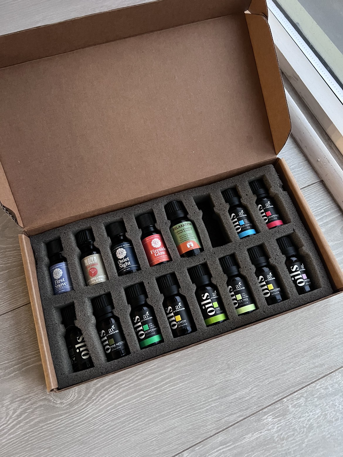 Essential oils (mix of brands) thumbnail