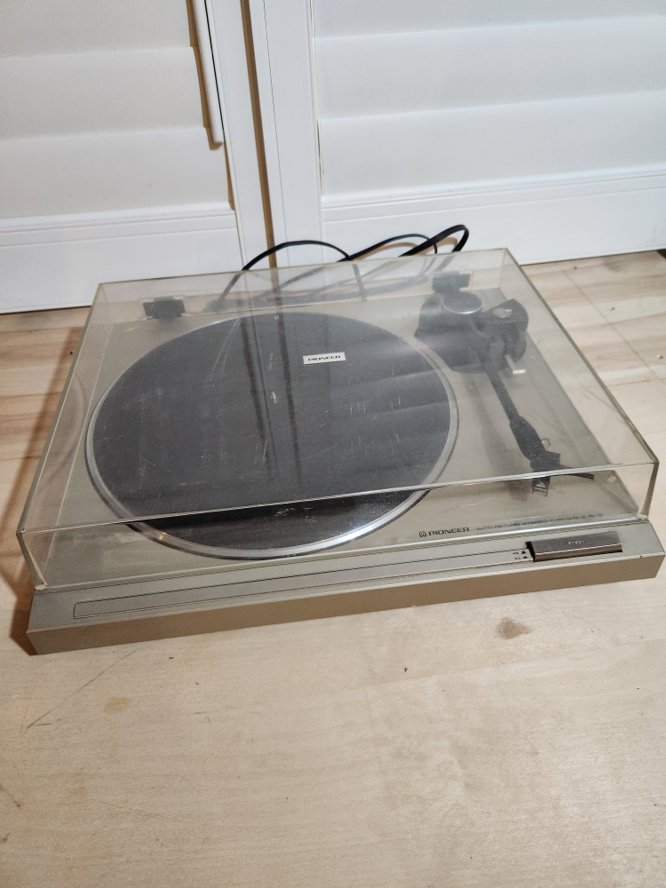 Vintage Pioneer PL2 Turntable - photo 4