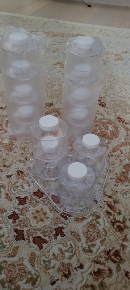 12,  5-oz Spice Jars- stackable and rotating image indicator(4)