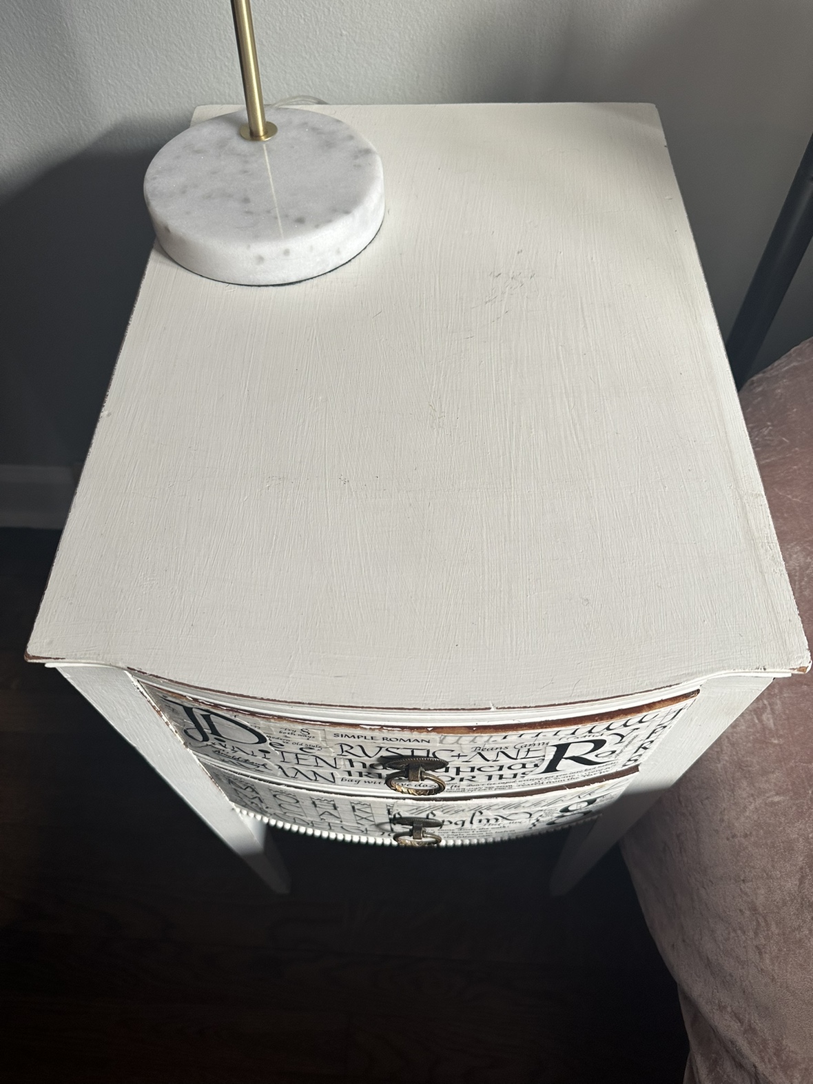 White bedside table - photo 3