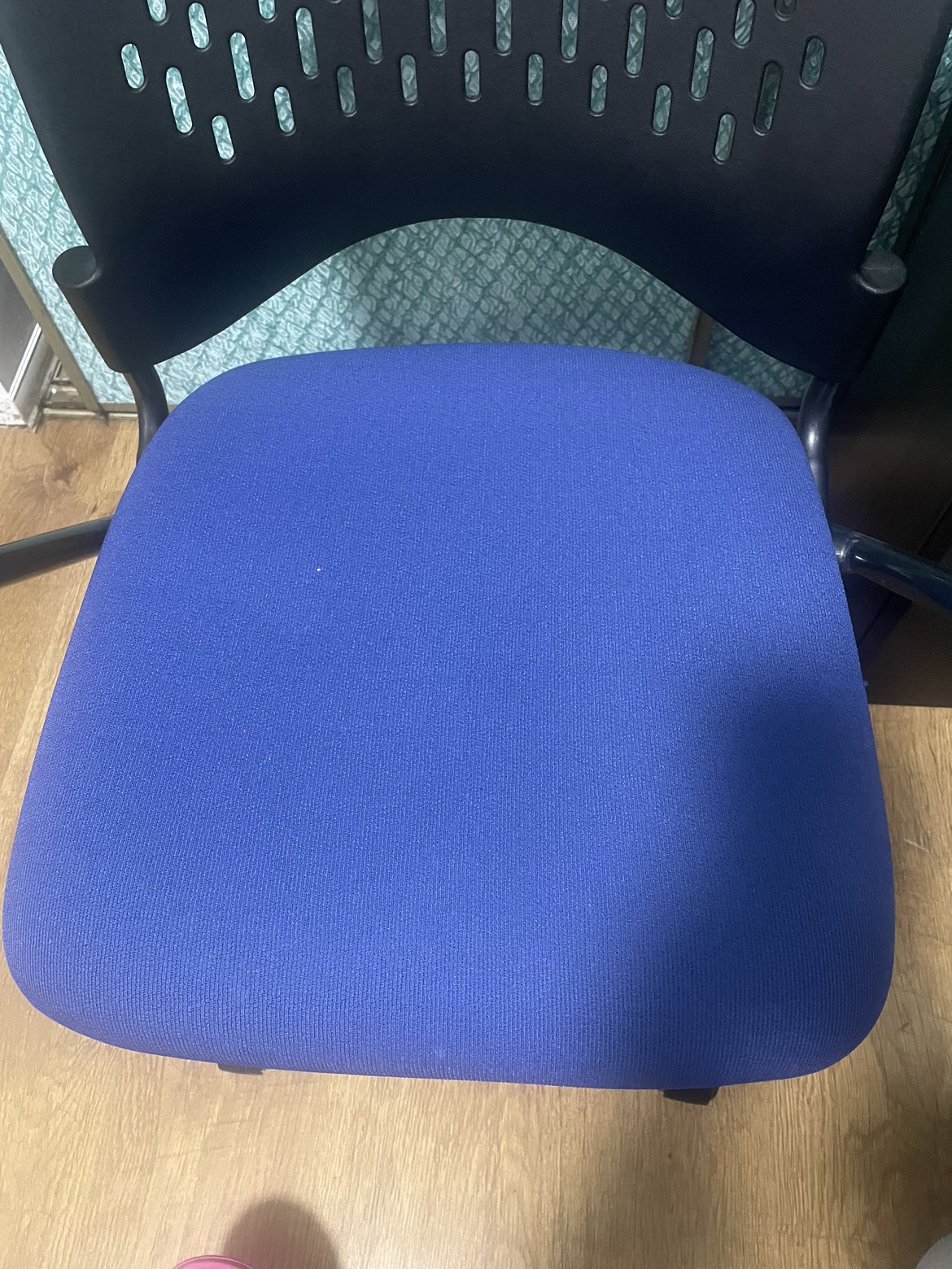 Chair - photo 2
