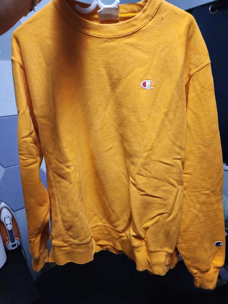Champion Crewneck size LRG thumbnail