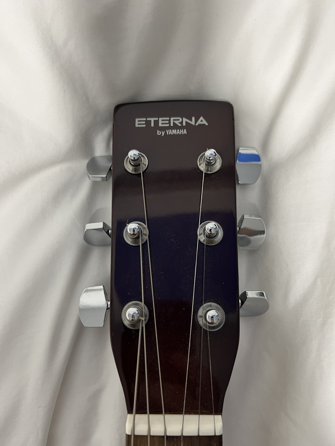 Yamaha Eterna EF-31 Acoustic Guitar - photo 3