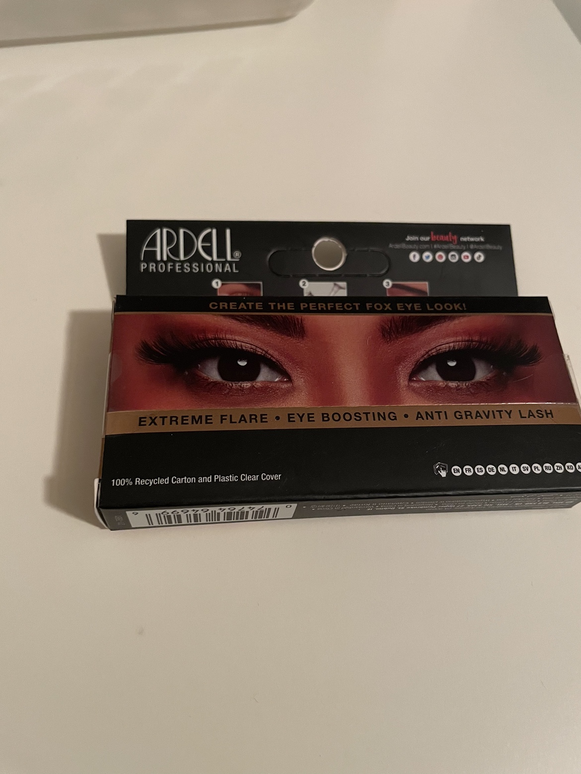 BNIB Ardell Eyelashes image indicator(2)