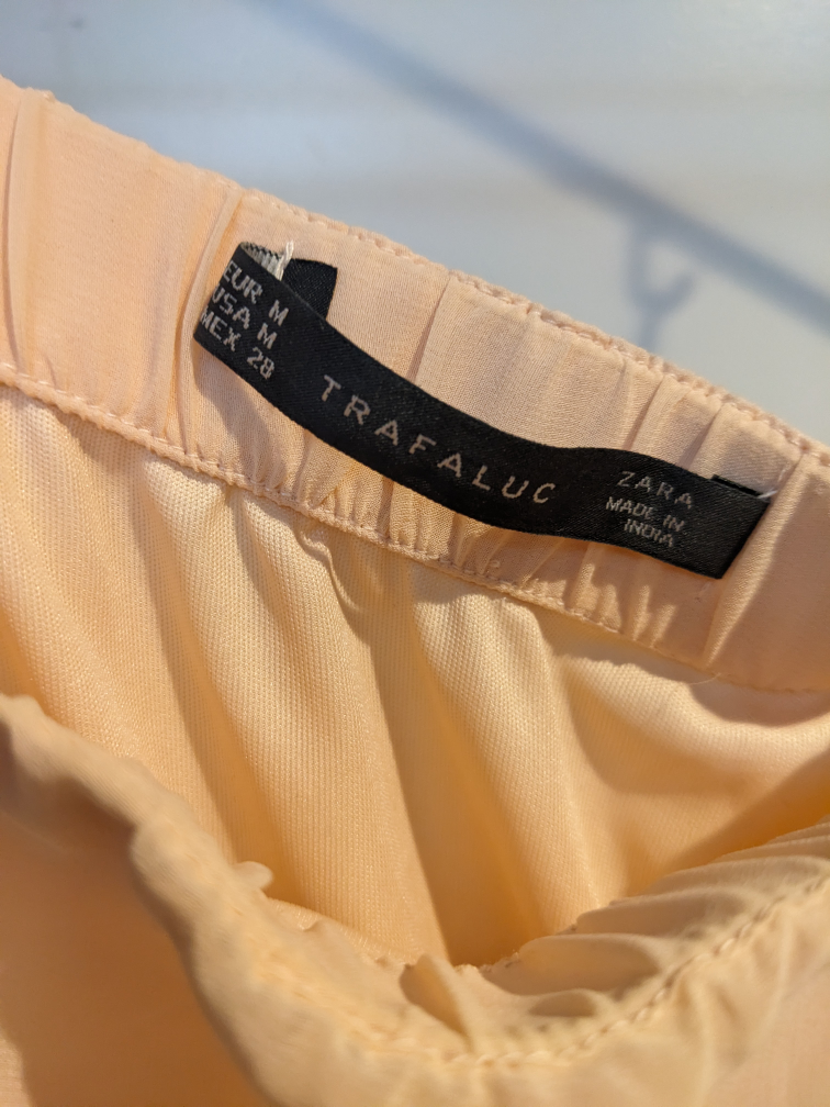 Gorgeous Brand New With Tag Size M Women Zara Dress image indicator(3)