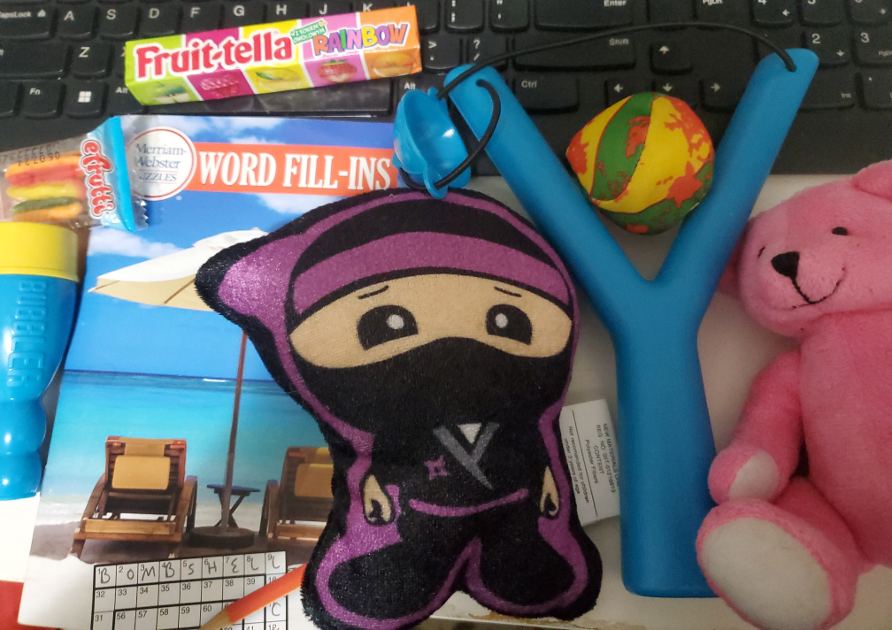 Free toys and candy thumbnail