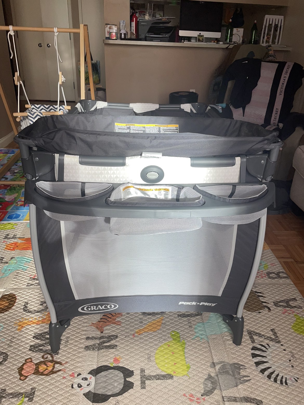 GRACO pack and play image indicator(4)