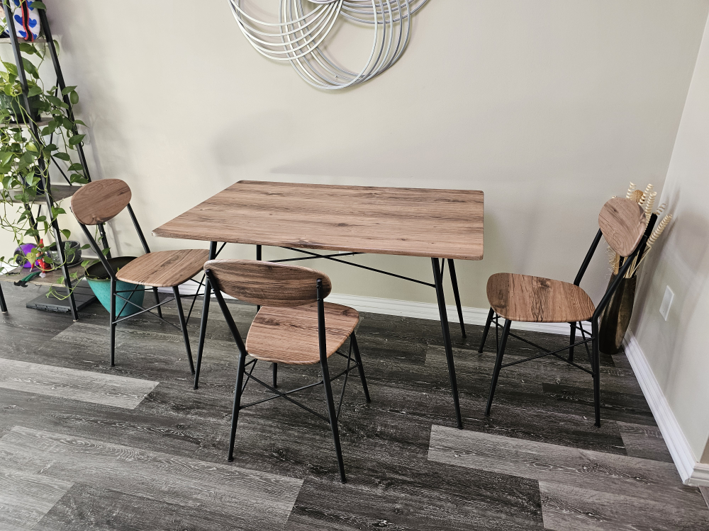 Dining Table-Like New - photo 3