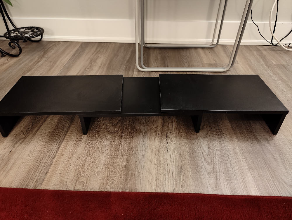 Extendable Monitor Stand