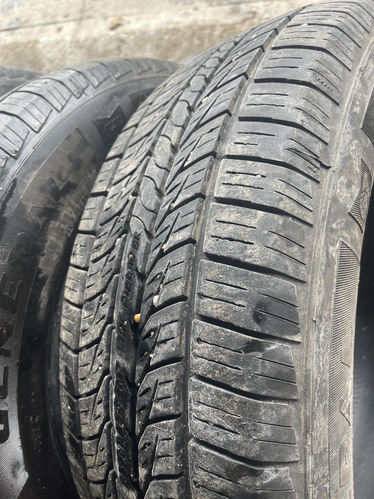 225/65/17 all season tires - photo 4