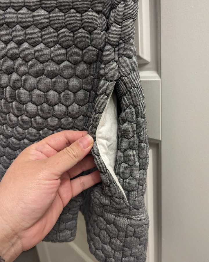 GAP Fit Quilted Funnel Neck Sweatshirt image indicator(4)