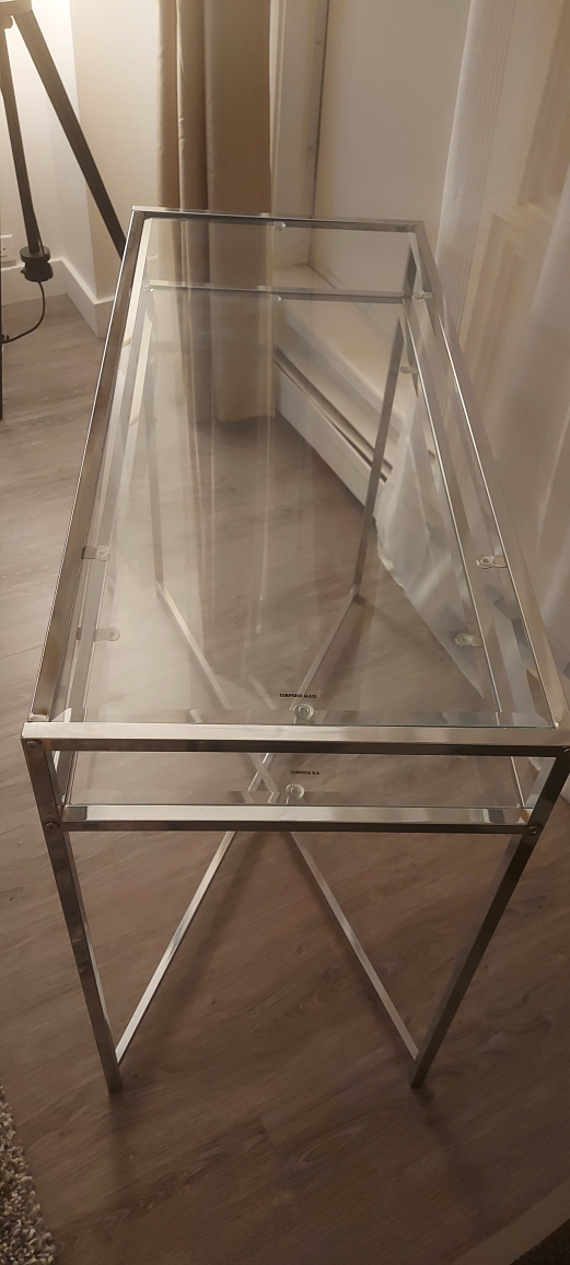 console table - photo 3