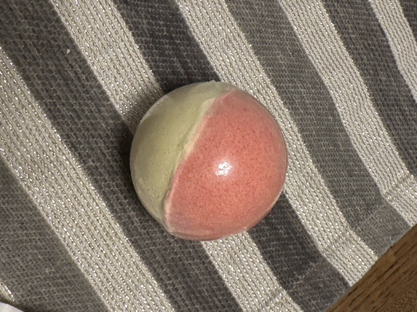 Bath bomb #freecycle thumbnail