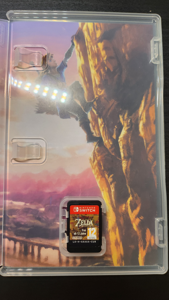 Nintendo switch game(The legend of zelda breath of the wild) - photo 2