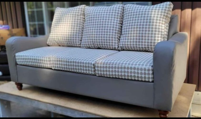 3 seats Sofas thumbnail