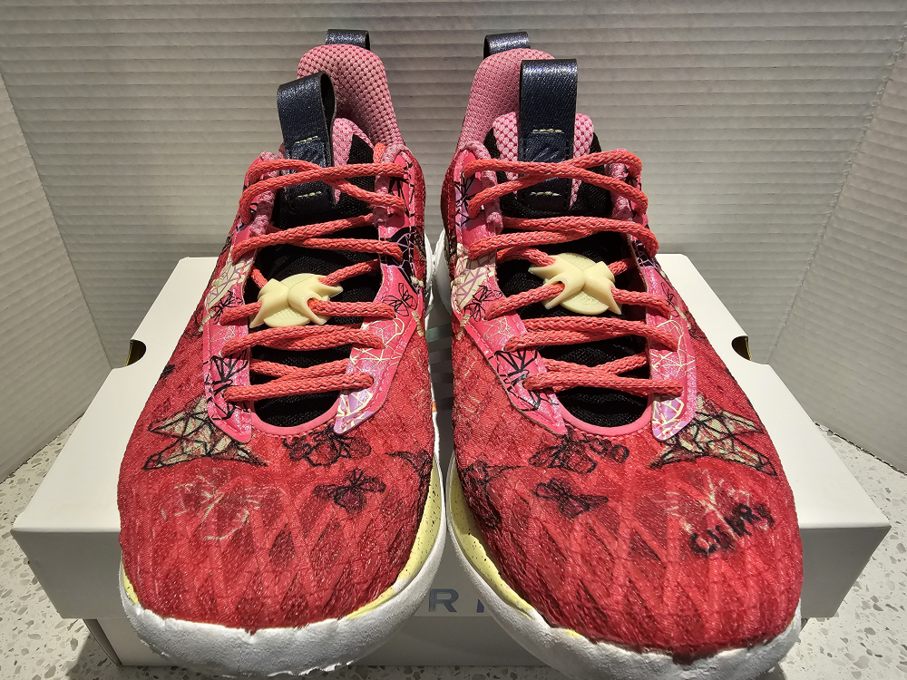 Under Armour Steph Curry basketball shoes