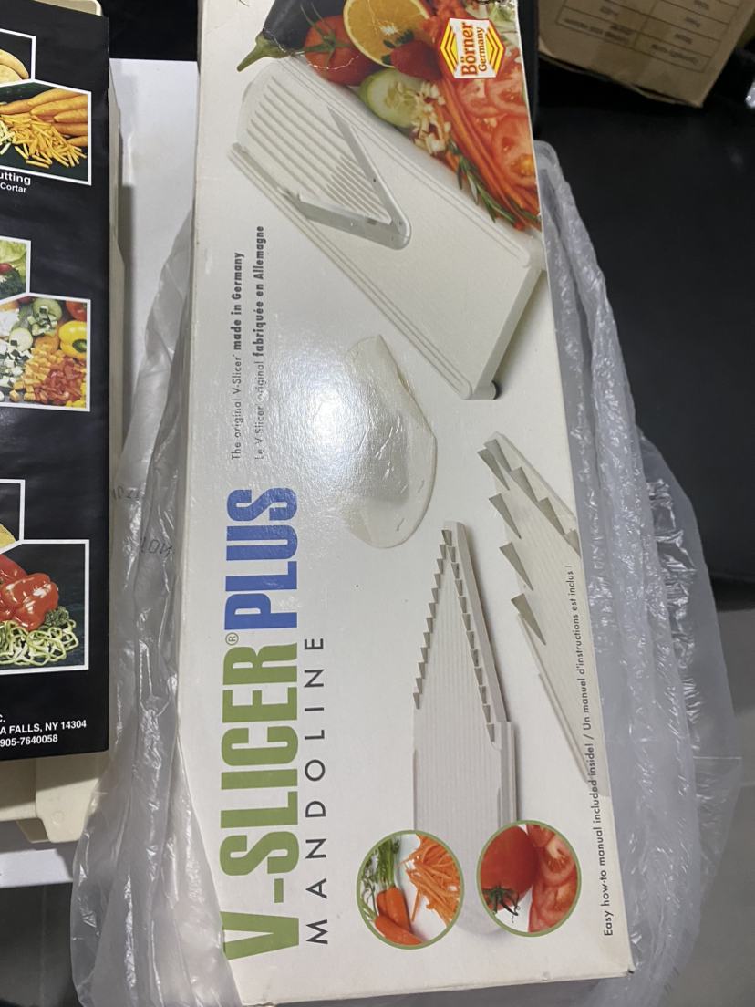 New V vegetable slicer #Freecycle thumbnail