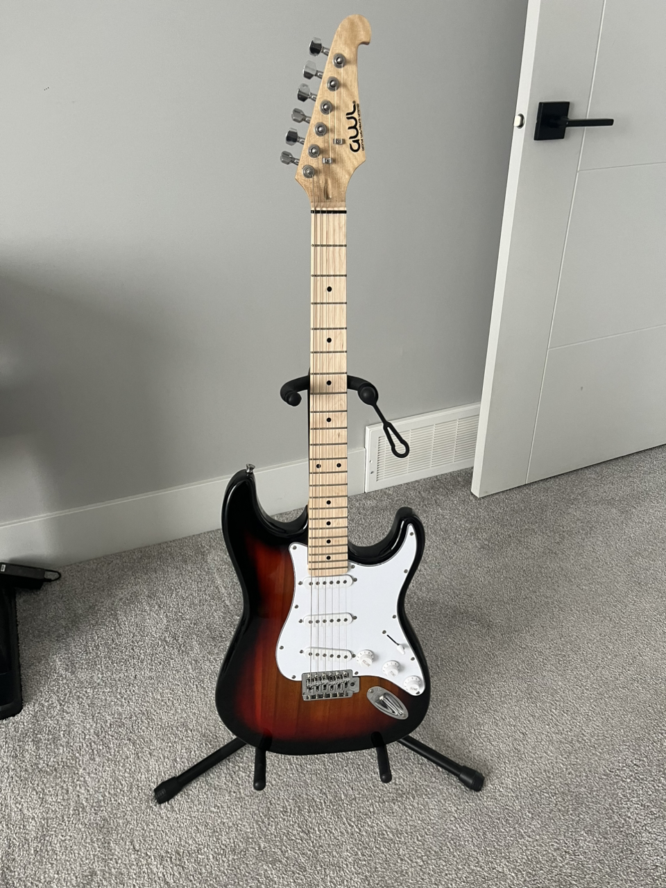 Guitar - electric guitar pack + amplifier