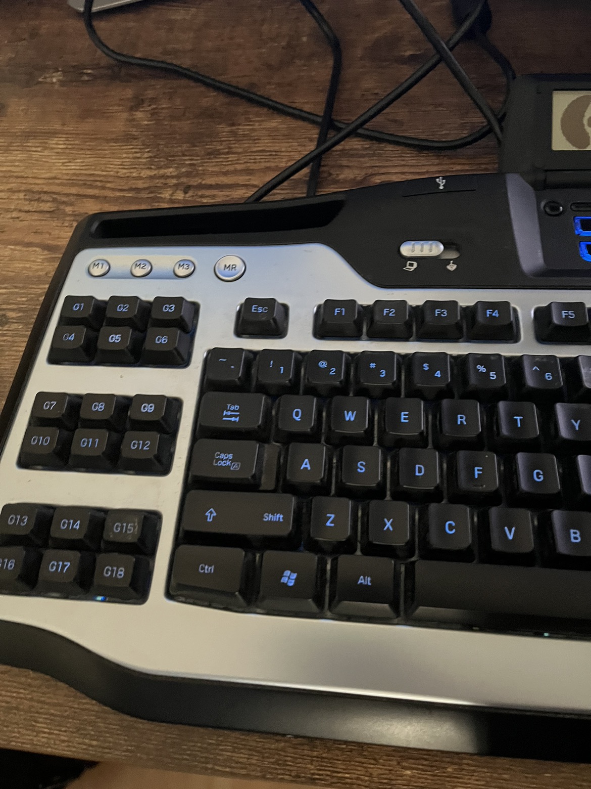 Logitech G15 Wired Gaming Keyboard image indicator(3)