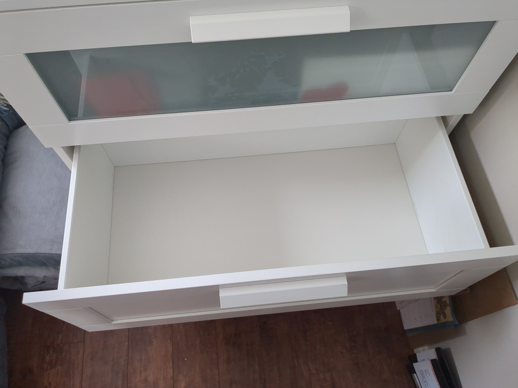 White 3 drawer Dresser - photo 3