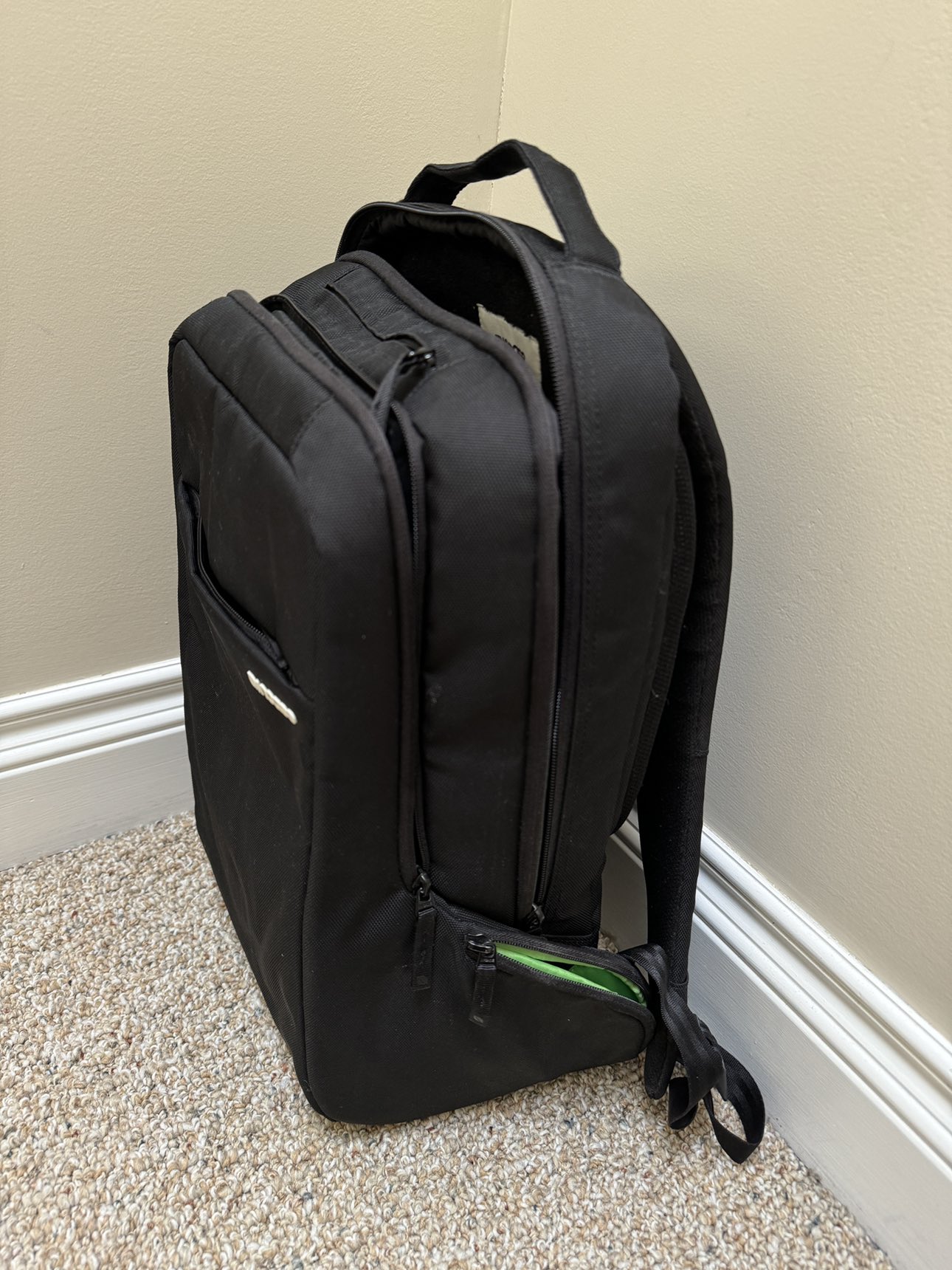 InCase Icon Backpack - photo 3