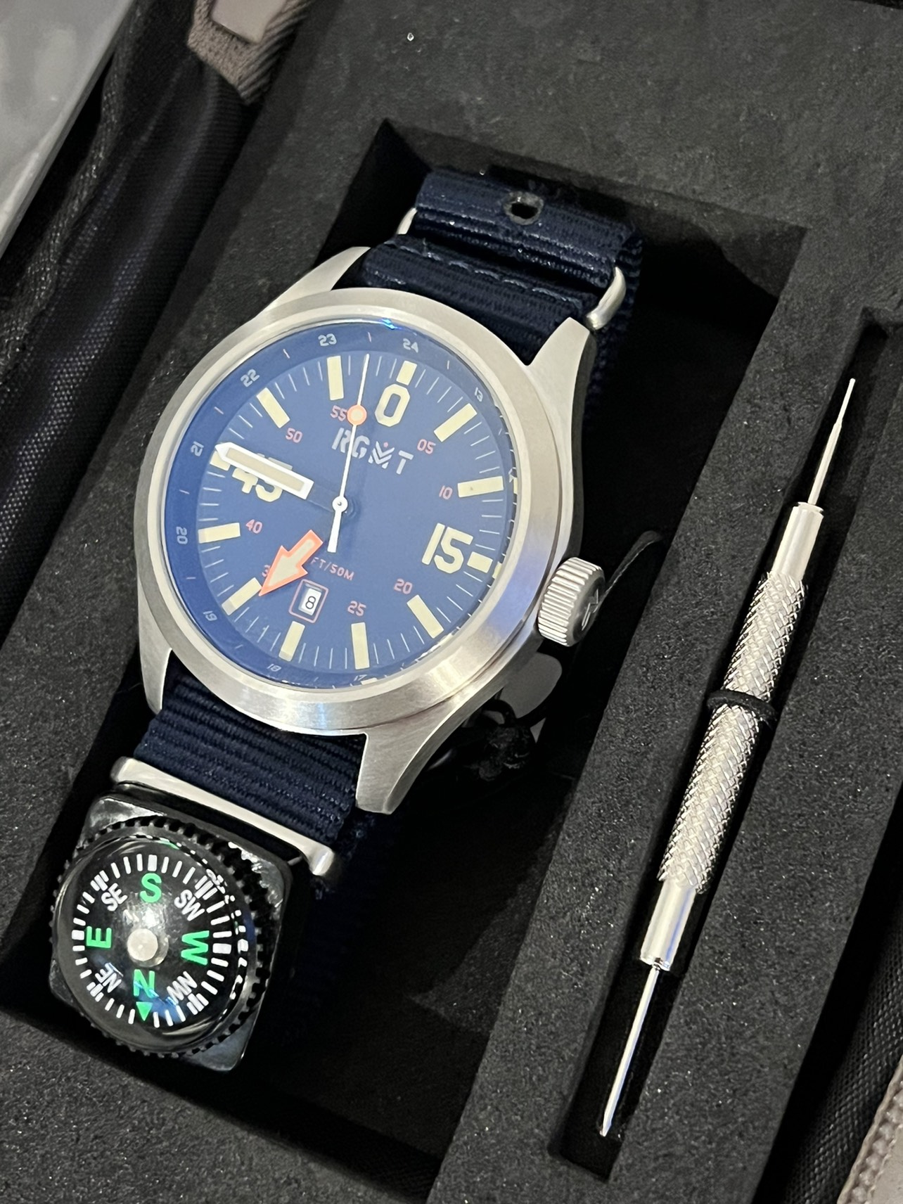 RGMT Locust Compass 3 Hands Date Men’s Watch image indicator(3)