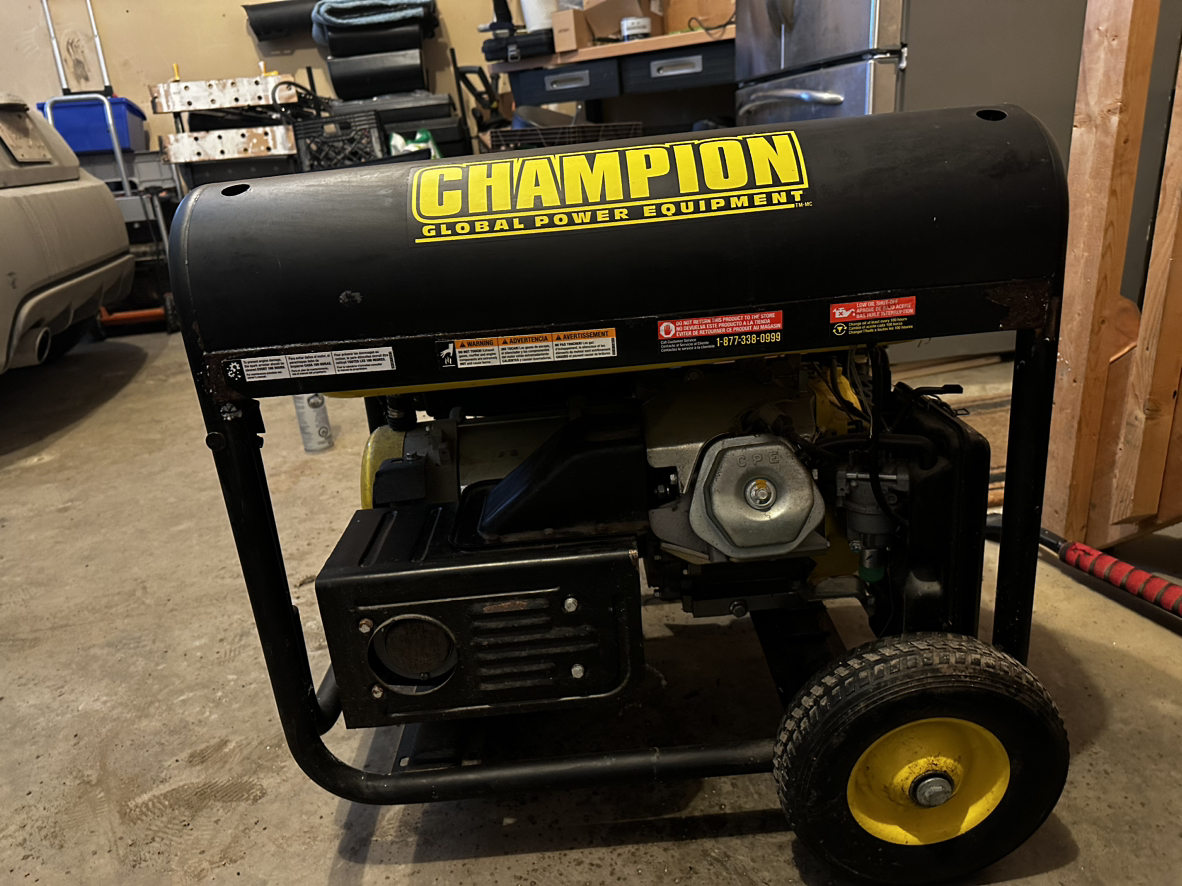 Champion Generator 7800w NEW and unused! - photo 2
