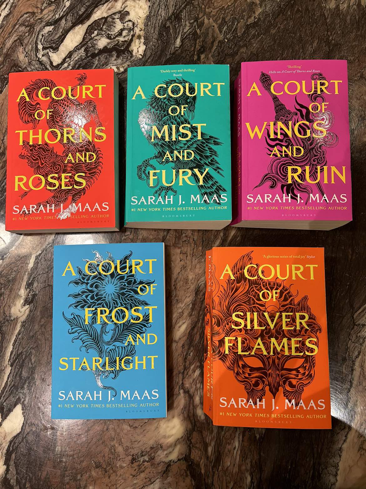 A Court of Thorns and Roses Series thumbnail