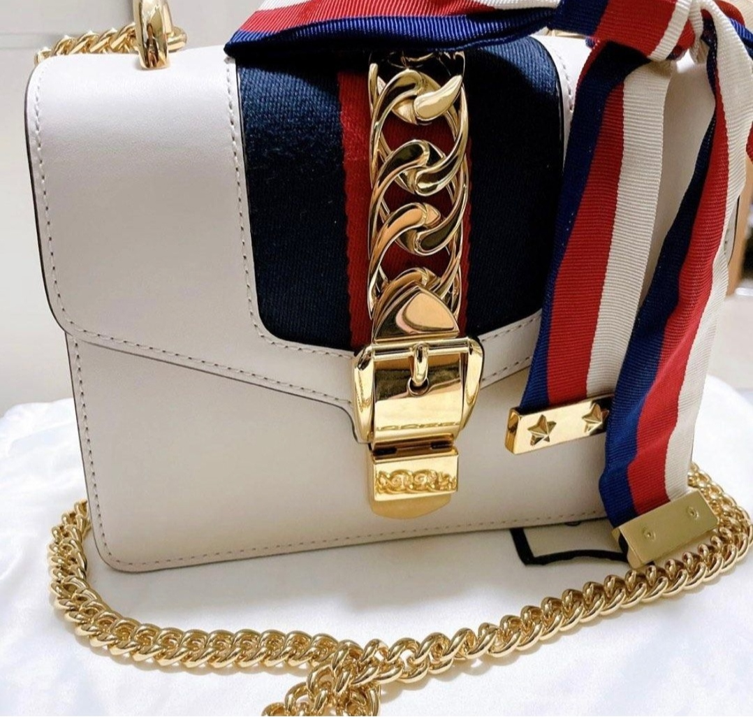 Authentic Gucci Sylvie Bag - photo 2