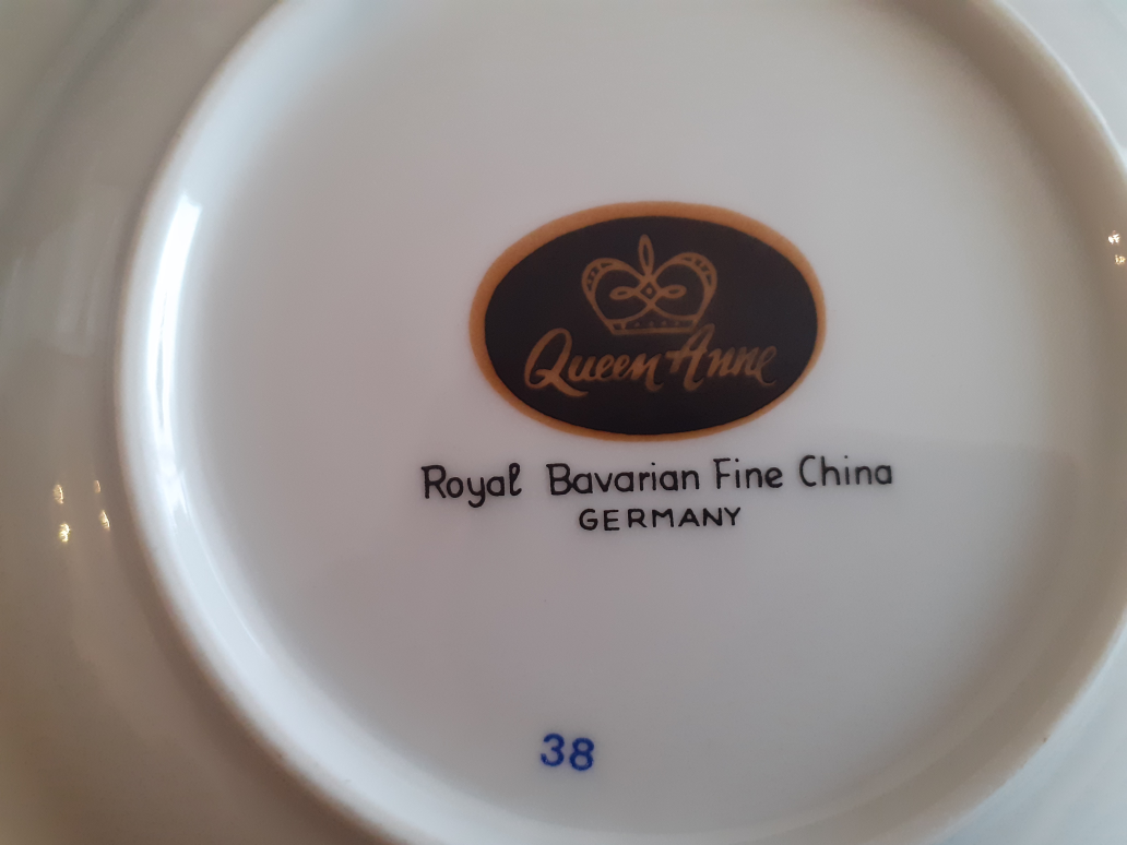 Queen Anne Royal Bavarian Dinnerware Set image indicator(9)
