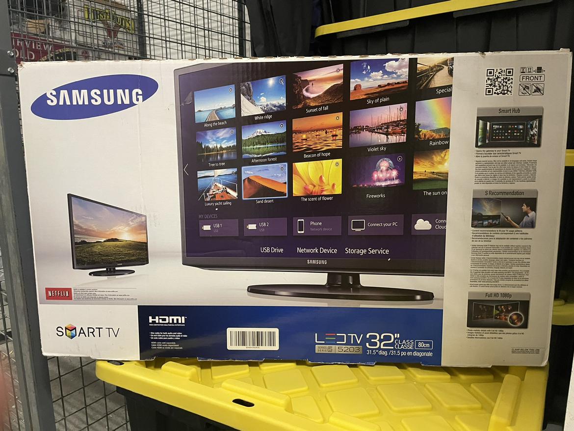 SAMSUNG LEDTV 32” smart TV image indicator(4)