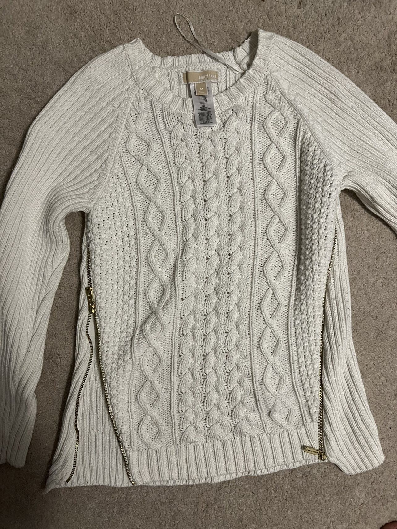 Micheal Kors White Sweather image indicator(2)