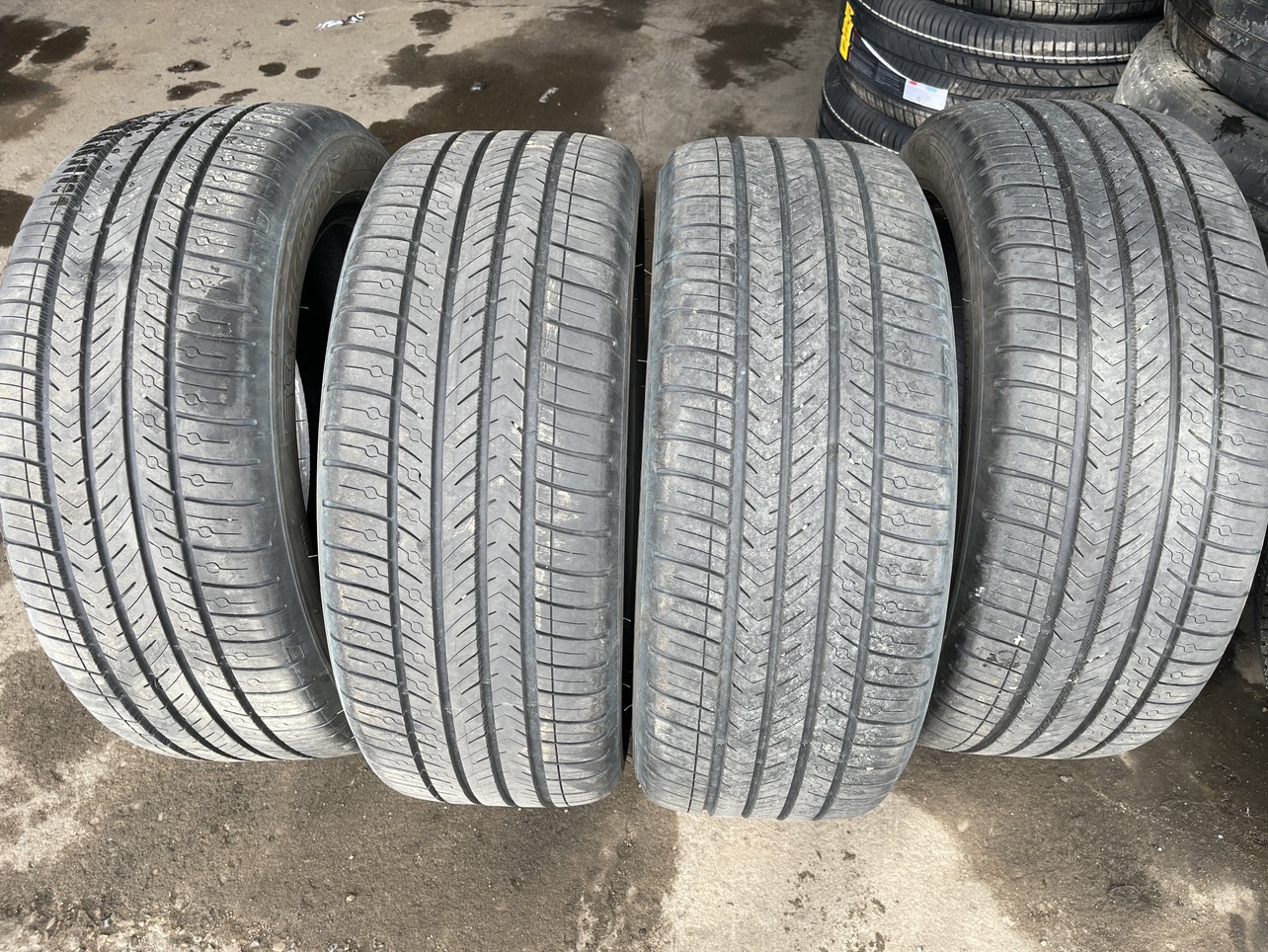 225/50/17 Michelin Pilot