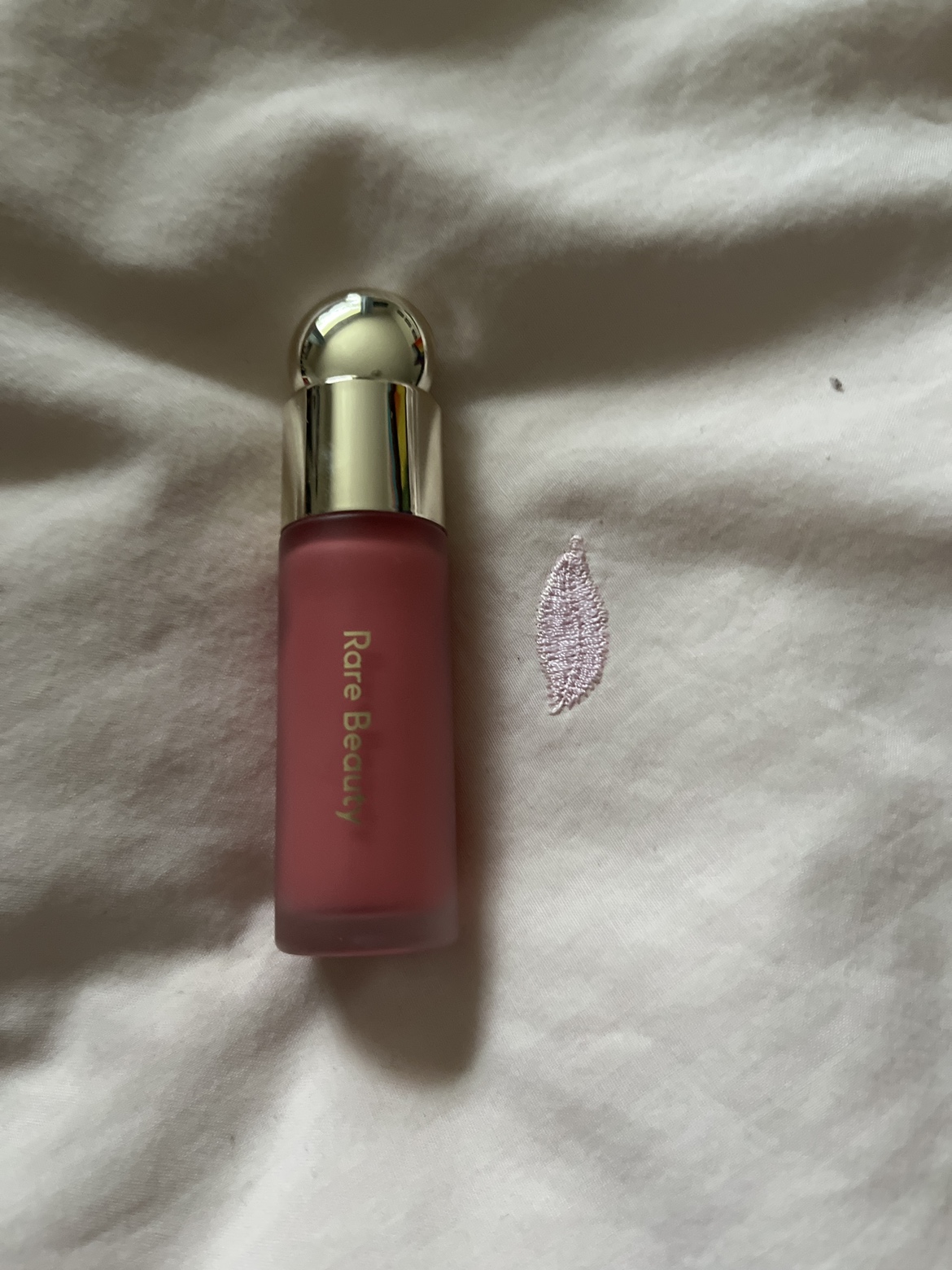 Rare beauty blush and mascara image indicator(3)