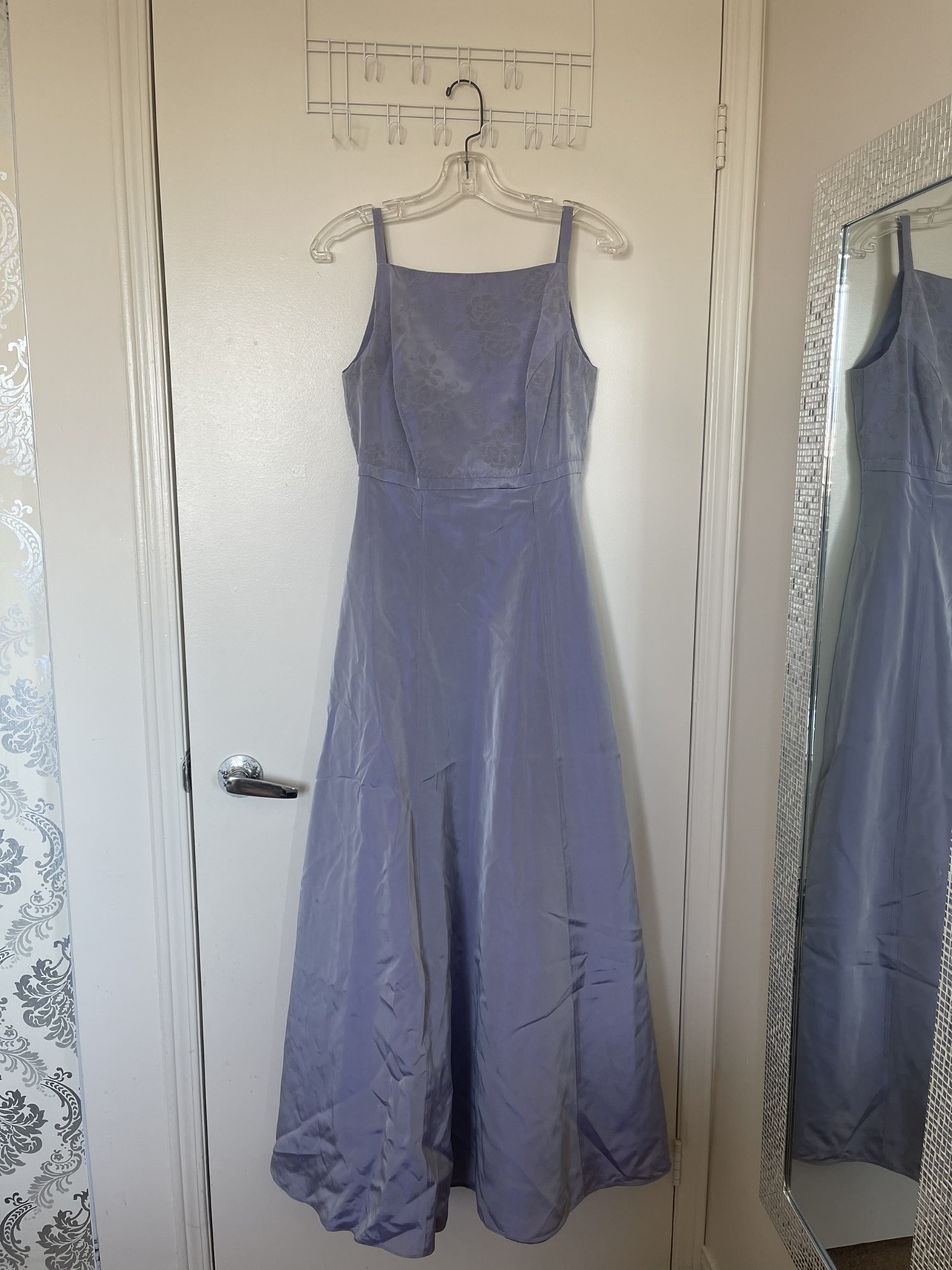 Semi Formal & Prom Dresses thumbnail