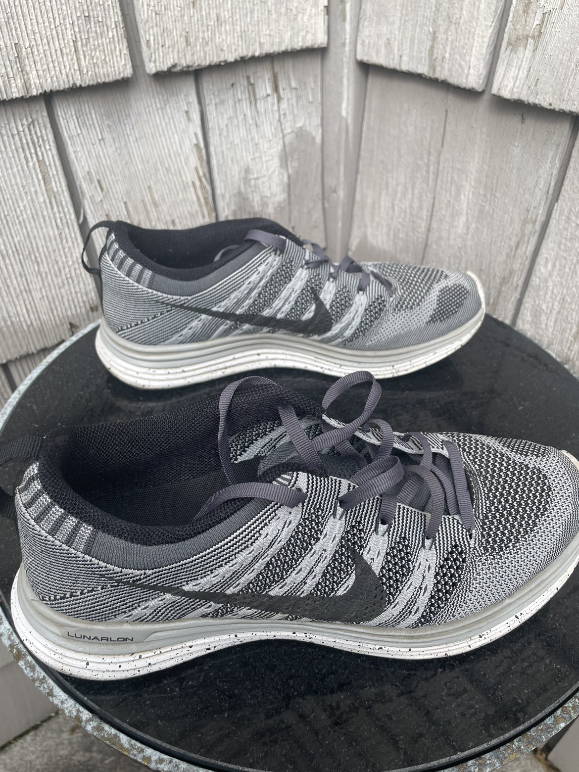 Nike flynet lunar wolf gray men’s shoes, size 8 image indicator(2)