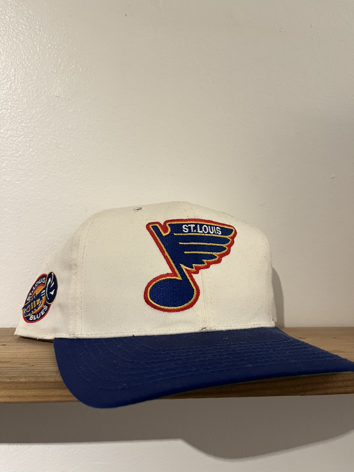 St Louis Blues hat thumbnail