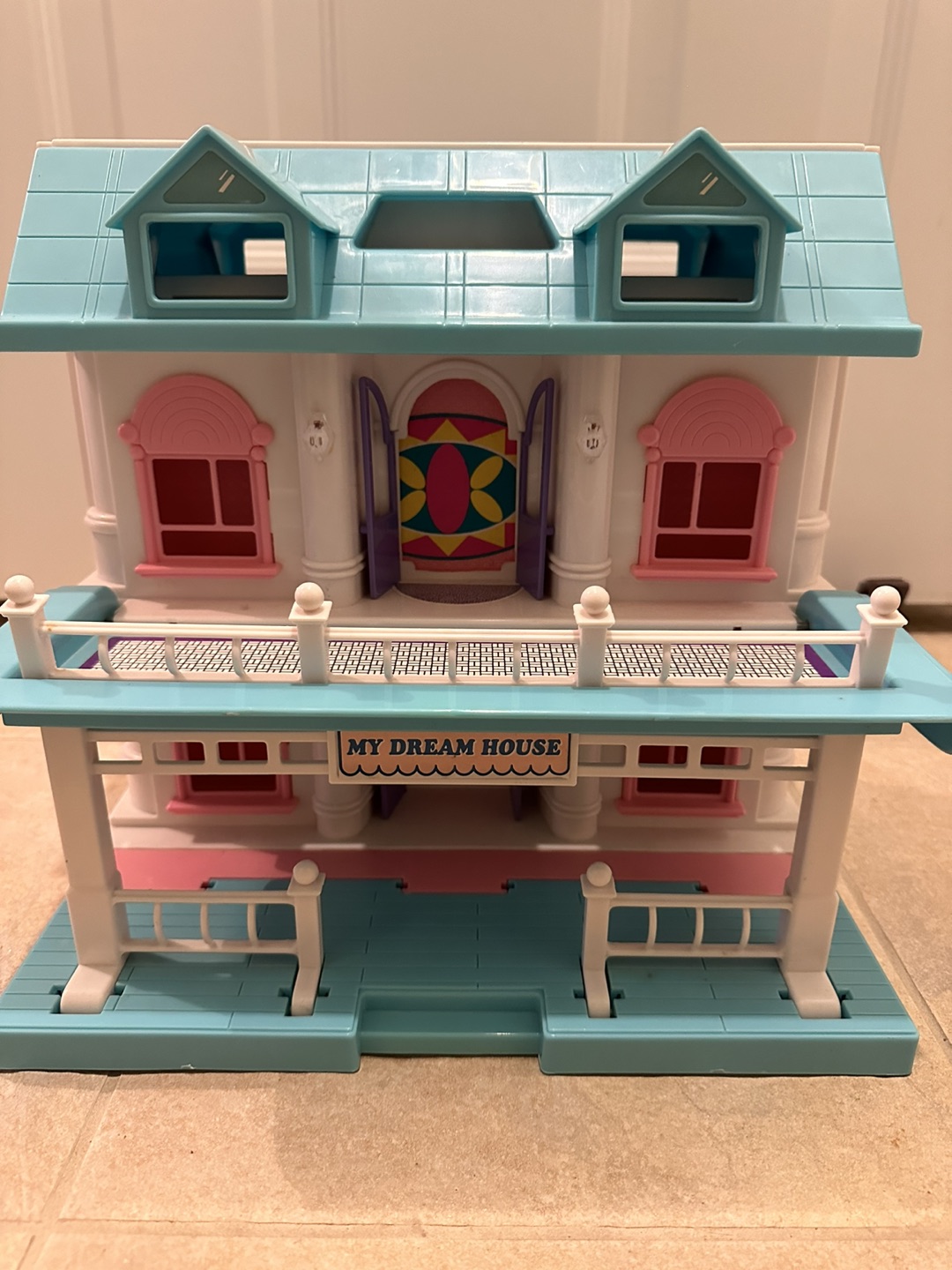 Fold up doll house image indicator(3)