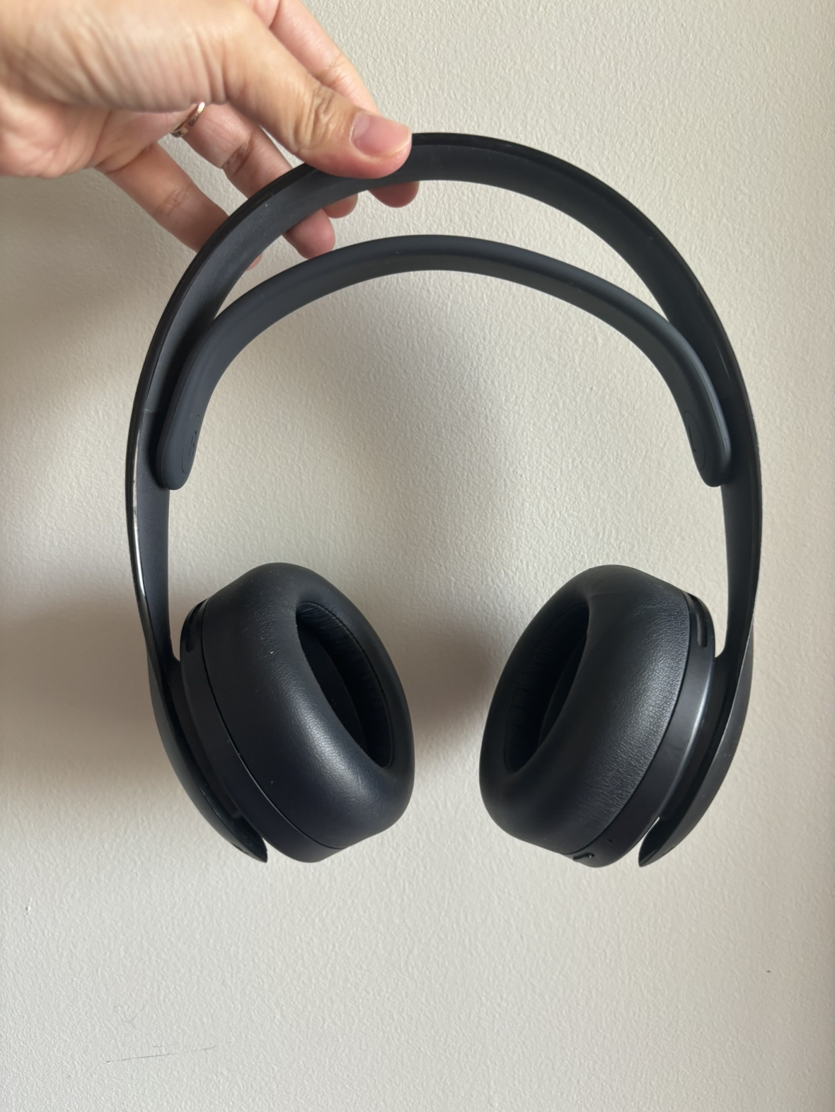 PS Pulse 3D Wireless Headseat image indicator(2)