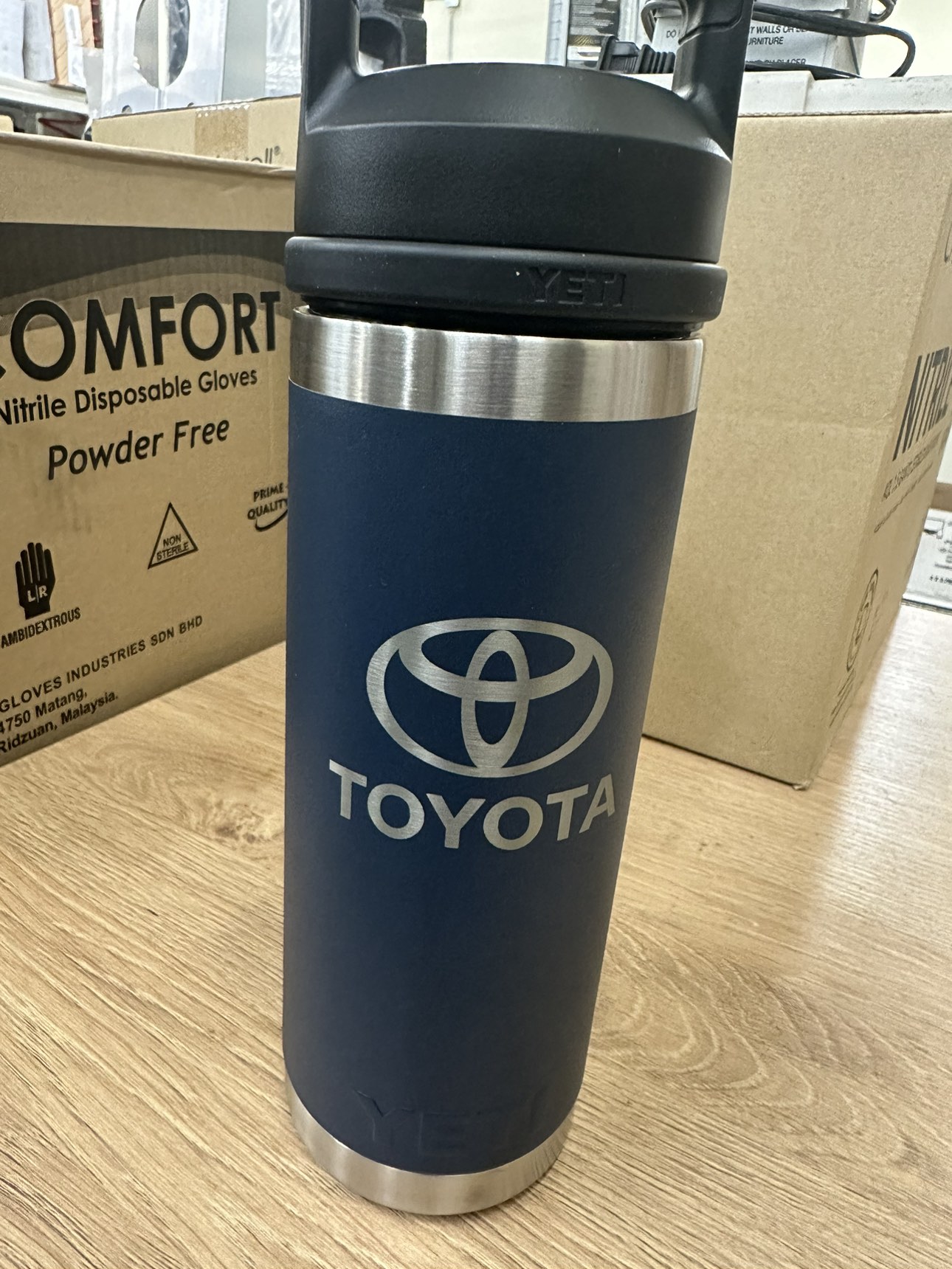 Yeti Toyota Bottle - photo 2