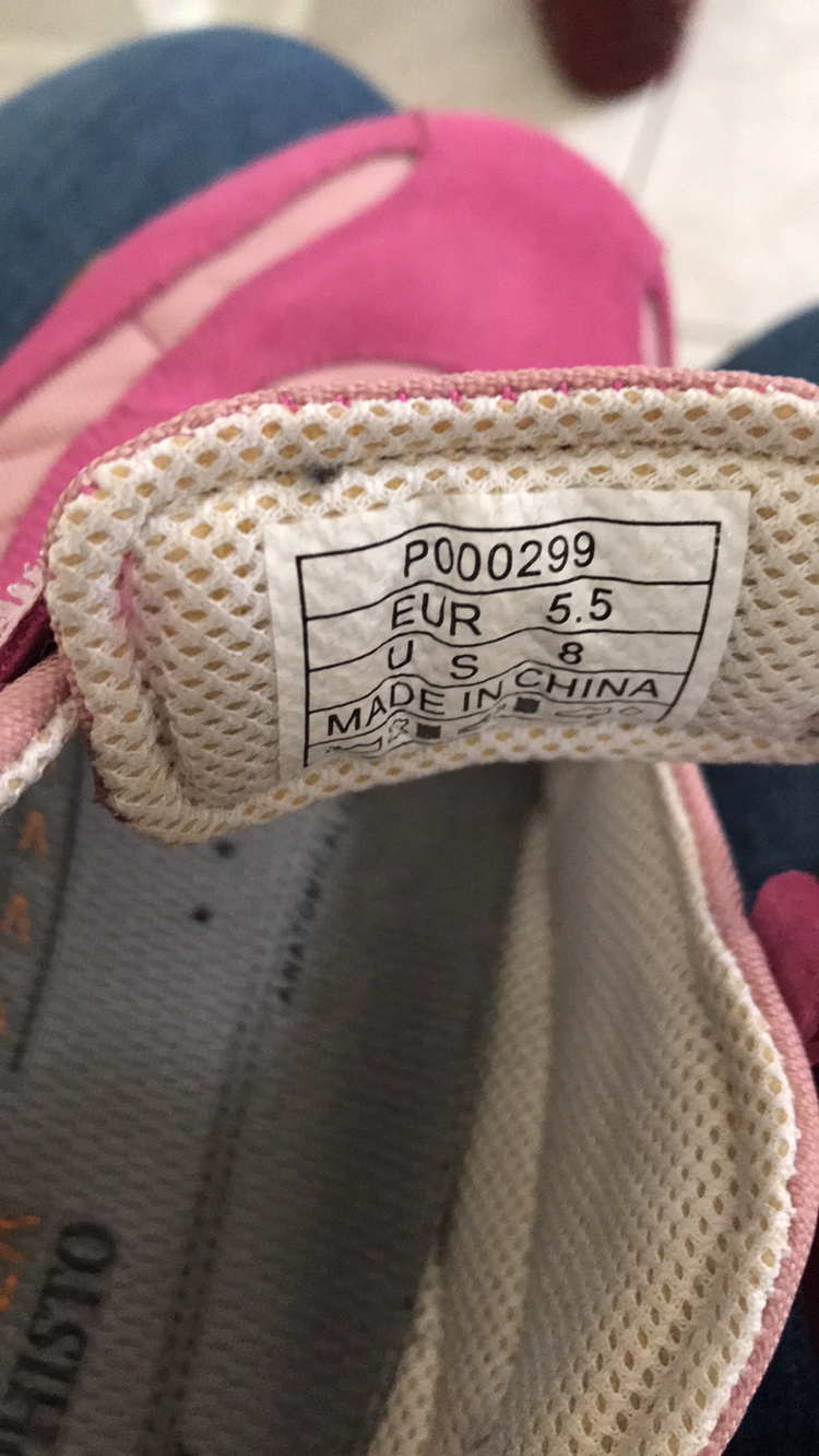 Memphisto Special Edition Breast Cancer Shoes Size 8 image indicator(8)