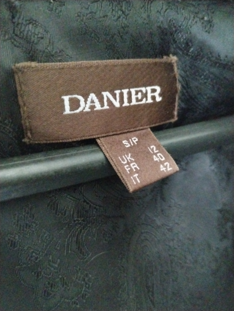 Women's Danier Genuine Leather jacket with removable vest image indicator(4)