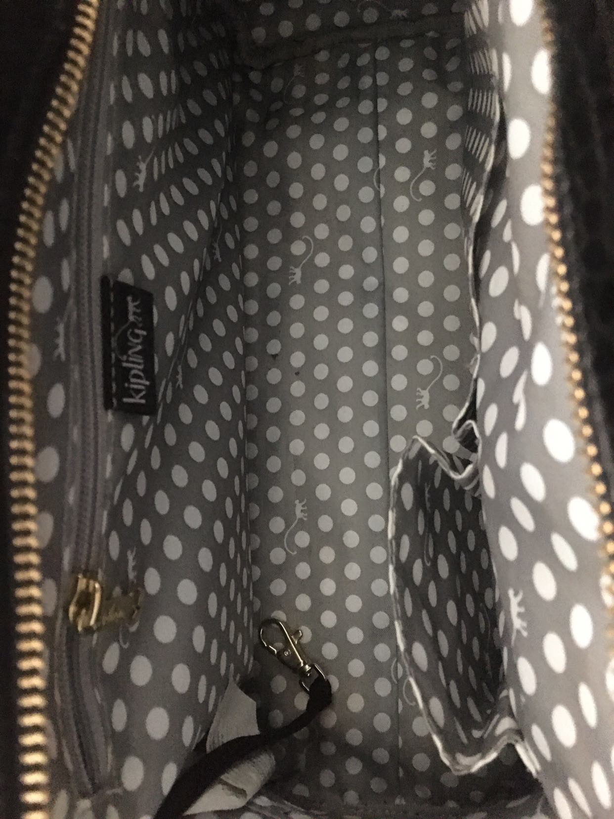 #freecycle Kipling black handbag image indicator(2)