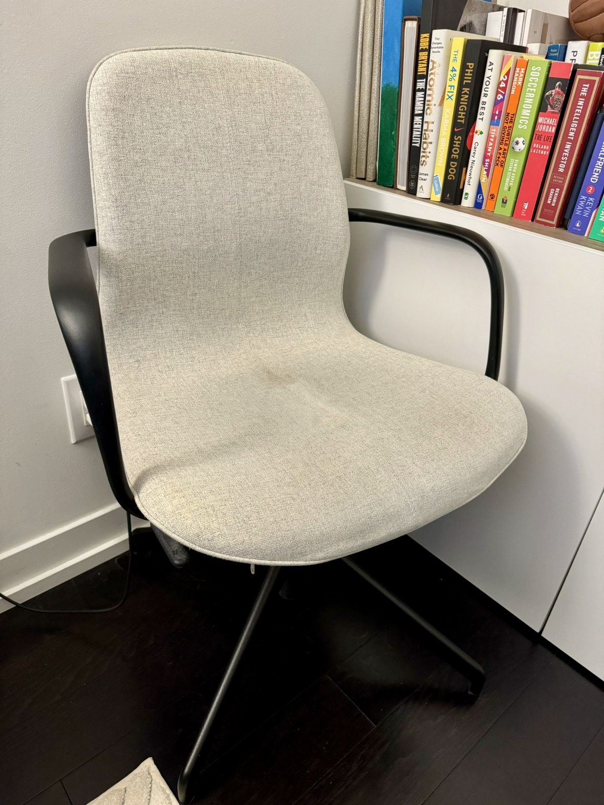 IKEA LÅNGFJÄLL office chair thumbnail