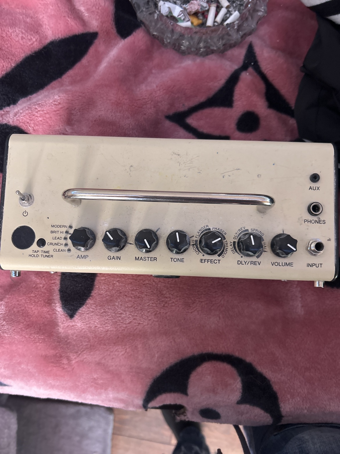 YAMAHA AMP (model: THR5)