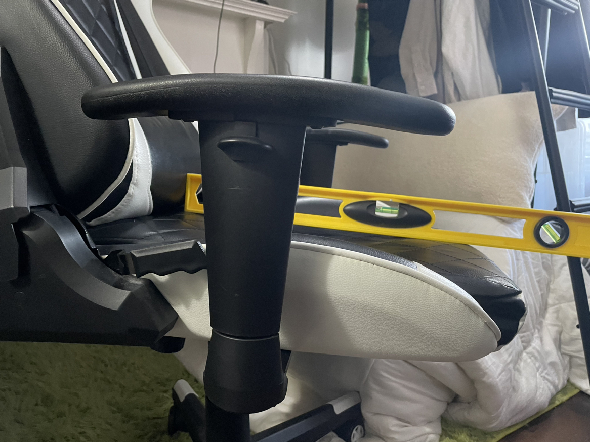 Gaming Chair - photo 2