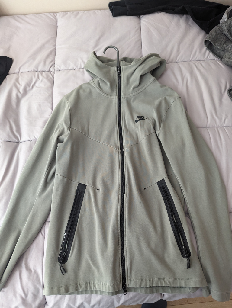 Clothes Bargain