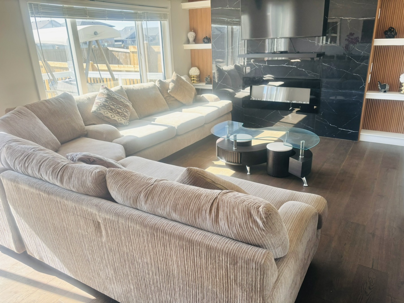 Beige sectional sofa set/ couch